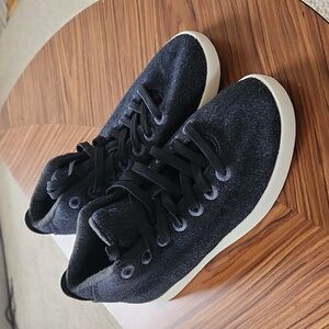 Allbirds size 8 Wool Piper Mids, Heather Dark Charcoal Gray